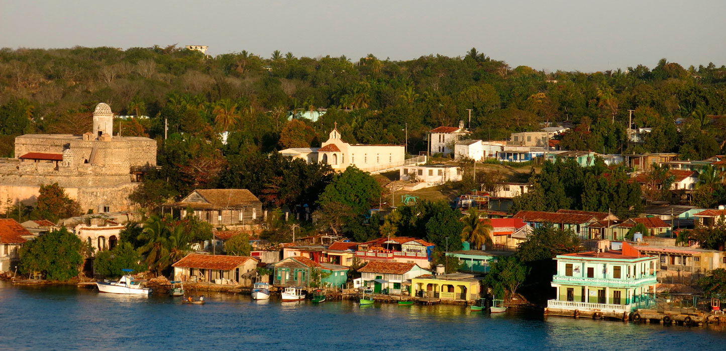 Besuchen Sie die Städte Cienfuegos, Santa Clara, Remedios, Caibarien