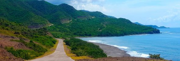 Route cyclable Santiago de Cuba – Bayamo – Holguin le long de la côte sud